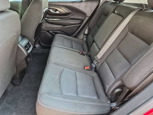 Certified 2024 GMC Terrain SLE w/ Driver Convenience Package AWD/4WD image 24