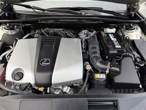 Used 2021 Lexus ES 350 Ultra Luxury w/ Accessory Package 2 image 26