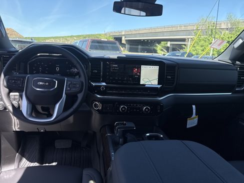 New 2026 GMC Sierra 1500 Elevation w/ Elevation Premium Package AWD/4WD image 14