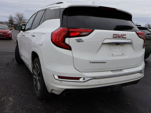 Used 2019 GMC Terrain Denali w/ Advanced Safety Package image 17
