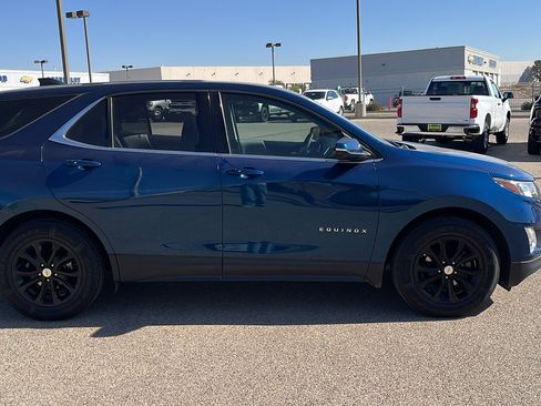Used 2019 Chevrolet Equinox LT image 9