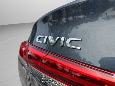 Certified 2024 Honda Civic EX image 29