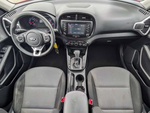 Used 2021 Kia Soul LX FWD image 20