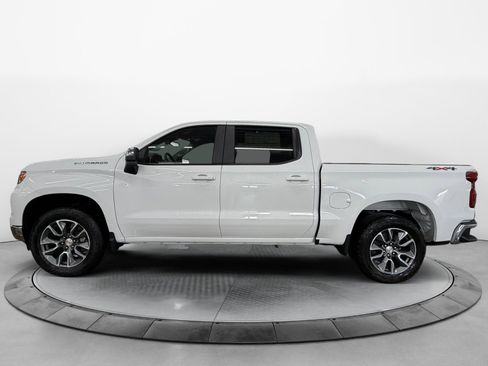 New 2026 Chevrolet Silverado 1500 LT image 3