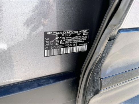 Used 2023 Mercedes-Benz GLB 250 image 43