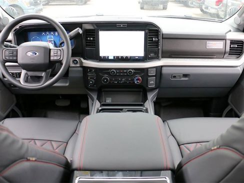 New 2026 Ford F250 XLT w/ XLT Premium Package image 32