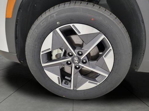 Used 2025 Hyundai Tucson SEL AWD/4WD image 3