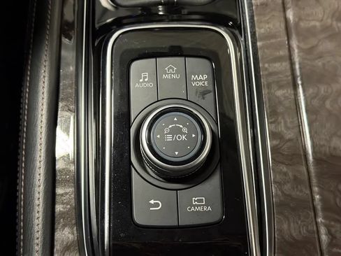 Used 2022 Nissan Armada Platinum w/ Captain's Chairs Package RWD image 49