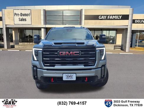 Used 2024 GMC Sierra 2500 AT4 w/ AT4 Premium Plus Package AWD/4WD image 18
