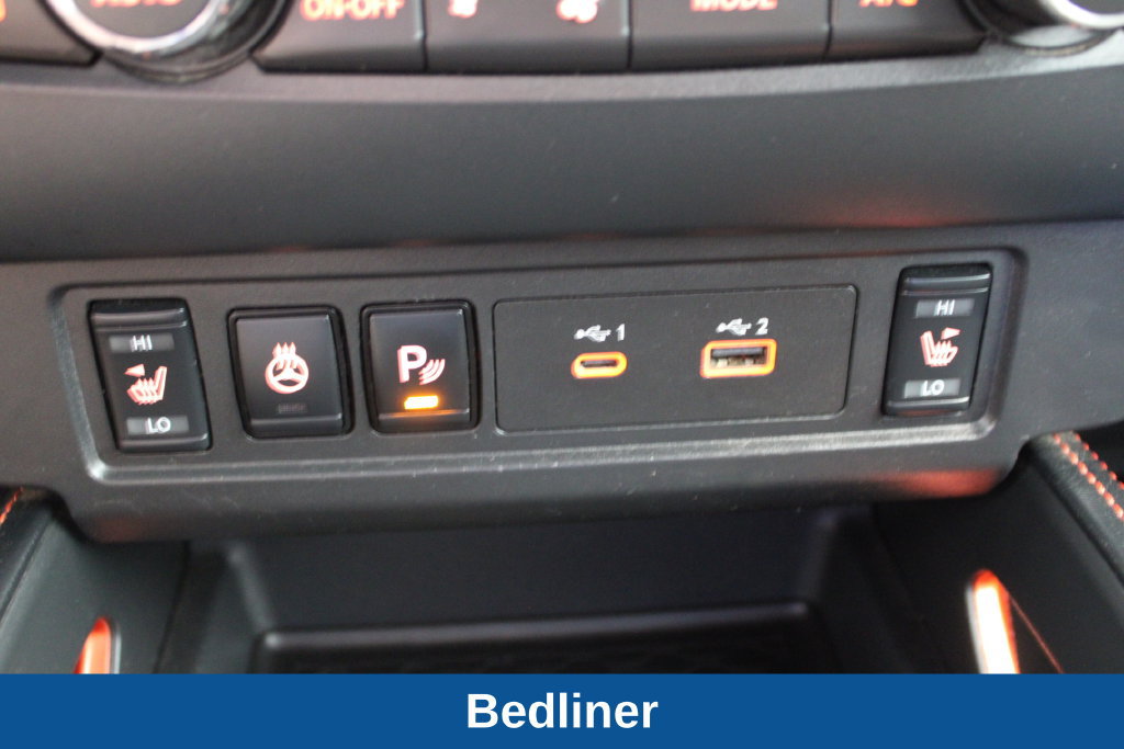 Used 2022 Nissan Frontier PRO-4X AWD/4WD image 19