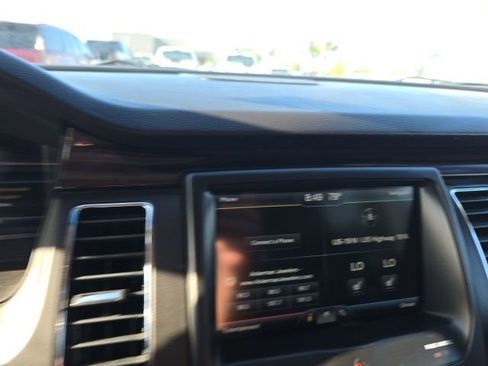 Used 2015 Ford Flex SEL w/ Equipment Group 202A FWD image 11