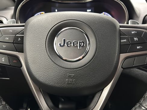 Used 2020 Jeep Grand Cherokee Limited X AWD/4WD image 16