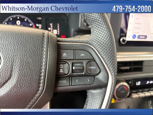 Used 2025 Toyota Tacoma SR5 AWD/4WD image 17