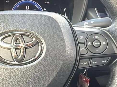 Certified 2026 Toyota Corolla LE FWD image 22