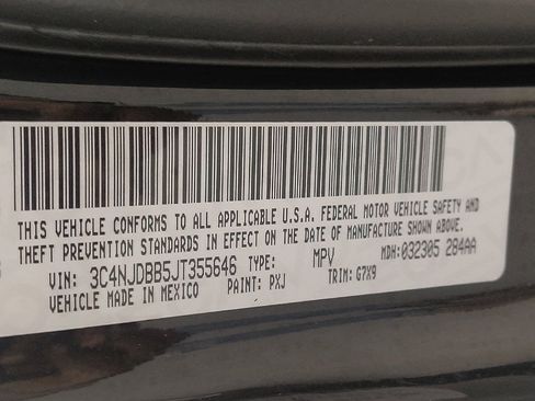 Used 2018 Jeep Compass Latitude w/ Popular Equipment Group image 33