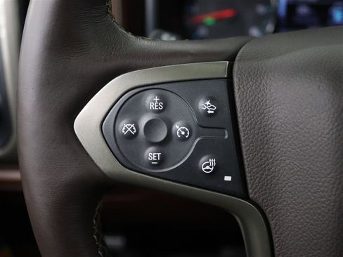 Used 2018 Chevrolet Silverado 1500 High Country image 29