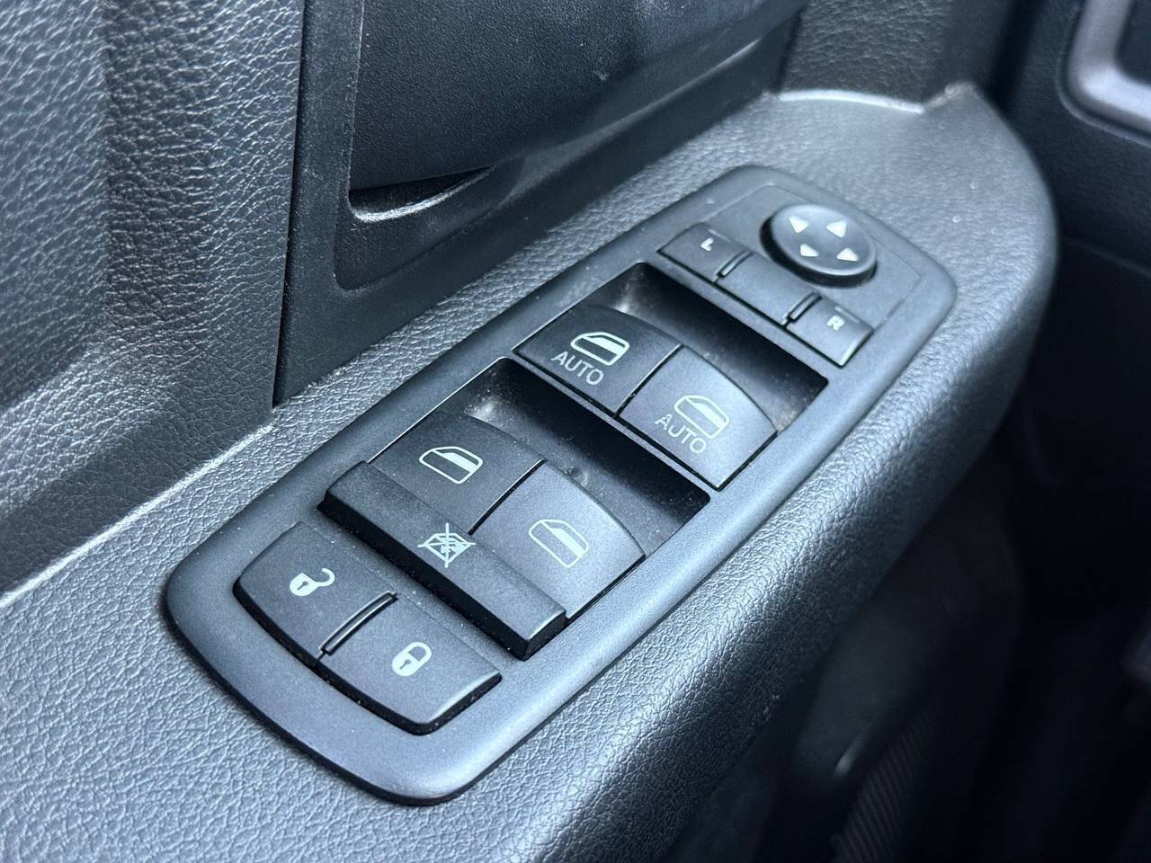 Used 2016 RAM 1500 Express w/ Popular Equipment Group AWD/4WD image 29