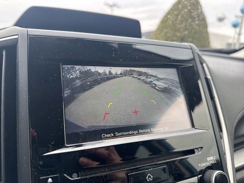 Used 2020 Subaru Forester Premium image 12