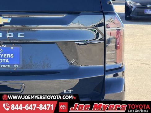 Used 2025 Chevrolet Tahoe LT image 9
