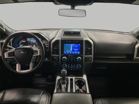 Used 2018 Ford F150 Lariat w/ Equipment Group 502A Luxury image 41