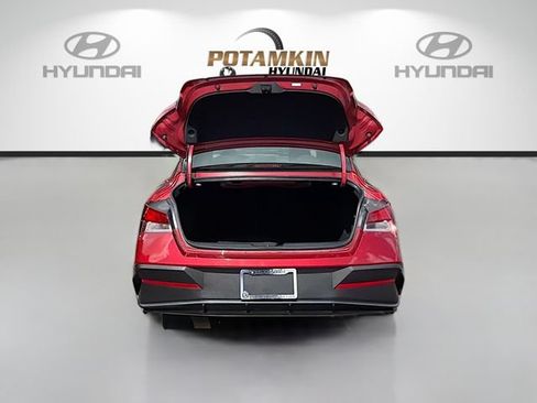 Certified 2026 Hyundai Elantra Sport FWD image 24