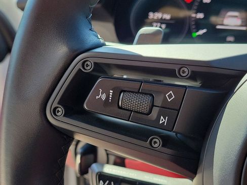 Certified 2024 Porsche 911 Carrera image 36