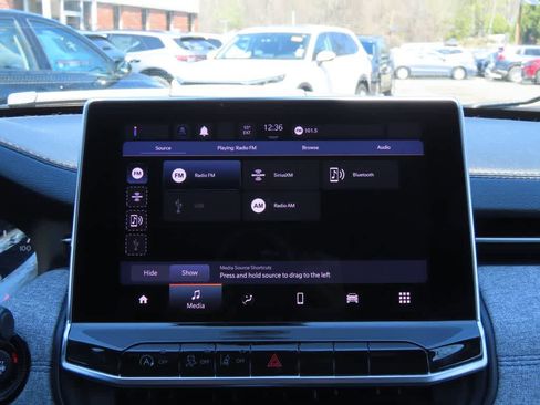 Used 2022 Jeep Compass Latitude image 21