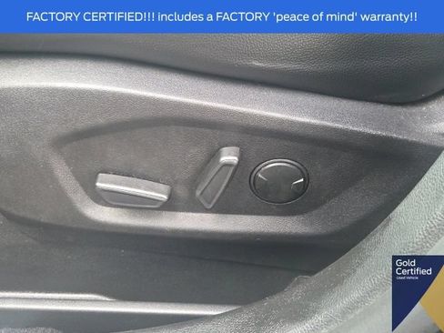 Used 2023 Ford Edge Titanium AWD/4WD image 29
