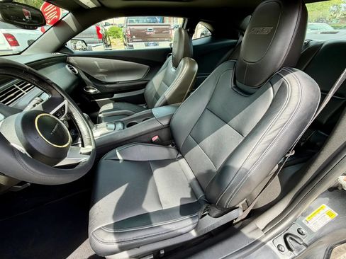 Used 2010 Chevrolet Camaro SS w/ RS Package RWD image 8