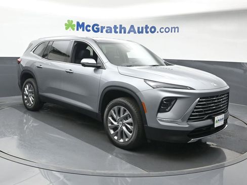 New 2026 Buick Enclave Preferred w/ Power Package image 2