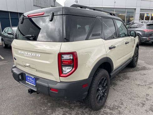 Certified 2025 Ford Bronco Sport Badlands image 2