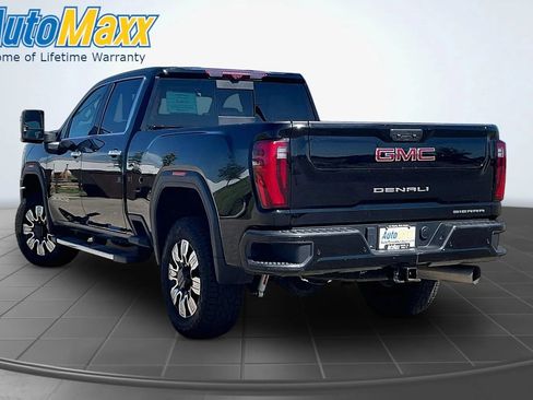 Used 2024 GMC Sierra 2500 Denali w/ Denali Reserve Package AWD/4WD image 5