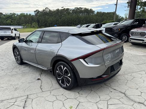 Used 2023 Kia EV6 Wind RWD image 11