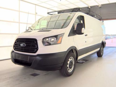 Used 2019 Ford Transit 250 148 Low Roof RWD image 1