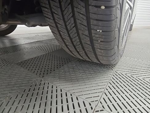 Used 2024 Honda Civic EX-L image 46