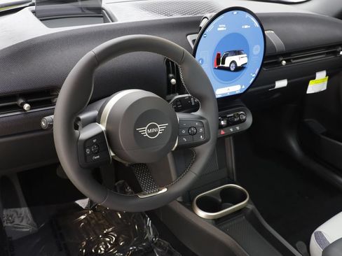 New 2026 MINI Cooper 4-Door Hardtop FWD image 8
