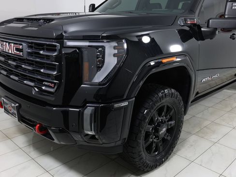 Used 2024 GMC Sierra 2500 AT4 w/ AT4 Premium Plus Package AWD/4WD image 50