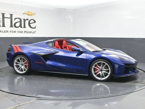New 2027 Chevrolet Corvette Grand Sport w/ Z52 Sport Performance Package RWD image 29
