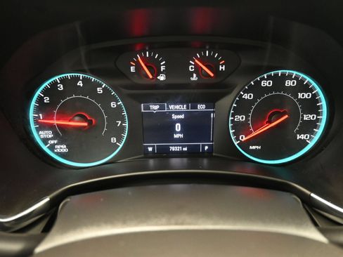Used 2018 Chevrolet Equinox LS FWD image 14