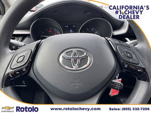 Used 2020 Toyota C-HR LE FWD image 25