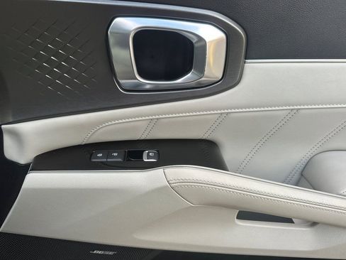 Used 2024 Kia Sorento SX Prestige image 20