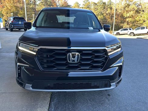 New 2025 Honda Pilot EX-L image 7