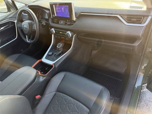 Used 2024 Toyota RAV4 Adventure image 19