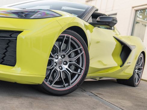 Used 2023 Chevrolet Corvette Z06 w/ Stealth Interior Trim Package image 4