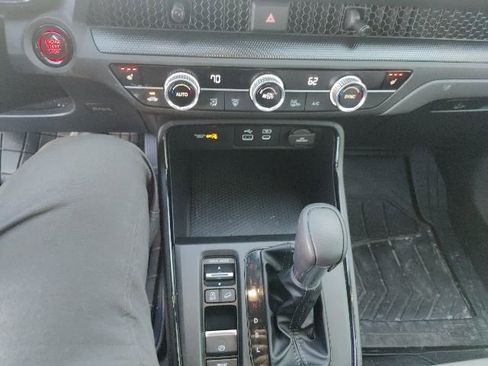 Used 2024 Honda CR-V EX image 24