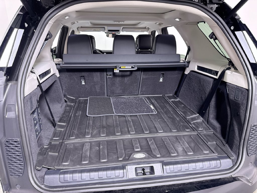 New 2026 Land Rover Discovery Dynamic SE AWD/4WD image 21