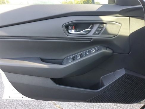 Used 2023 Honda Accord EX-L image 28