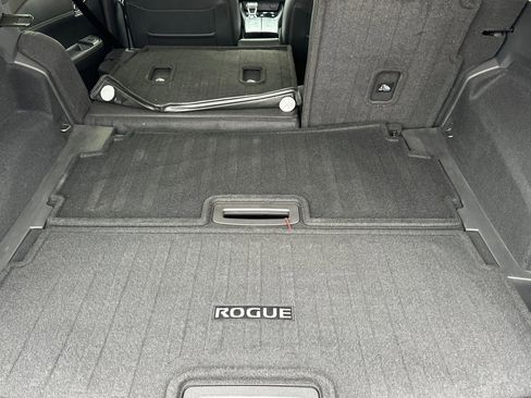 Certified 2023 Nissan Rogue Platinum w/ Platinum Premium Package image 15