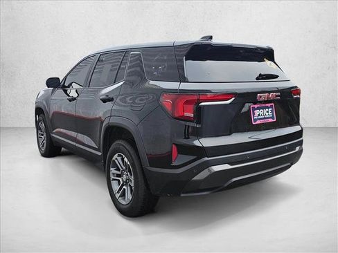 Used 2025 GMC Terrain Elevation w/ Technology Package II image 3