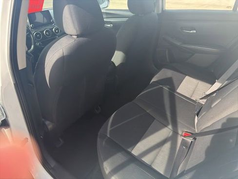 Used 2021 Nissan Sentra SV image 8